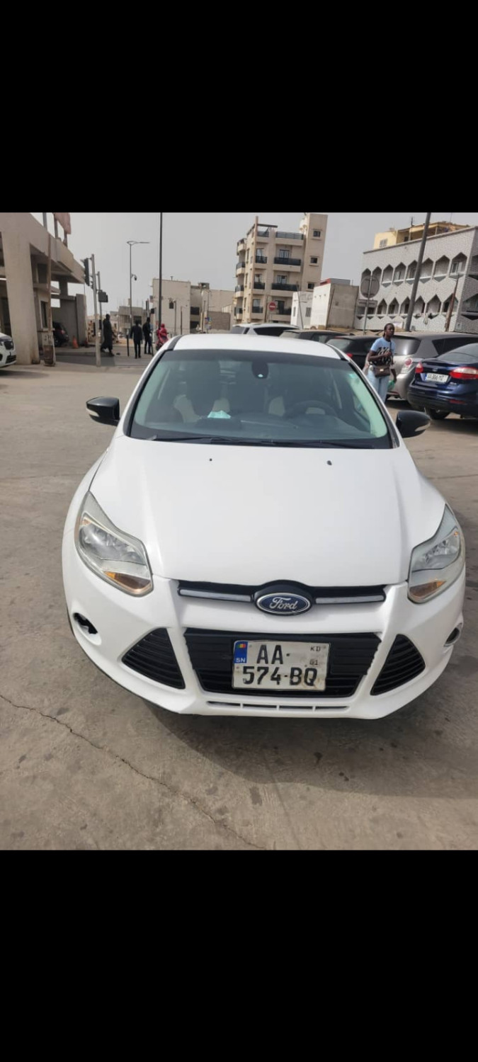 vehicule-en-vente-tres-bonne-etat-entretien-nickel