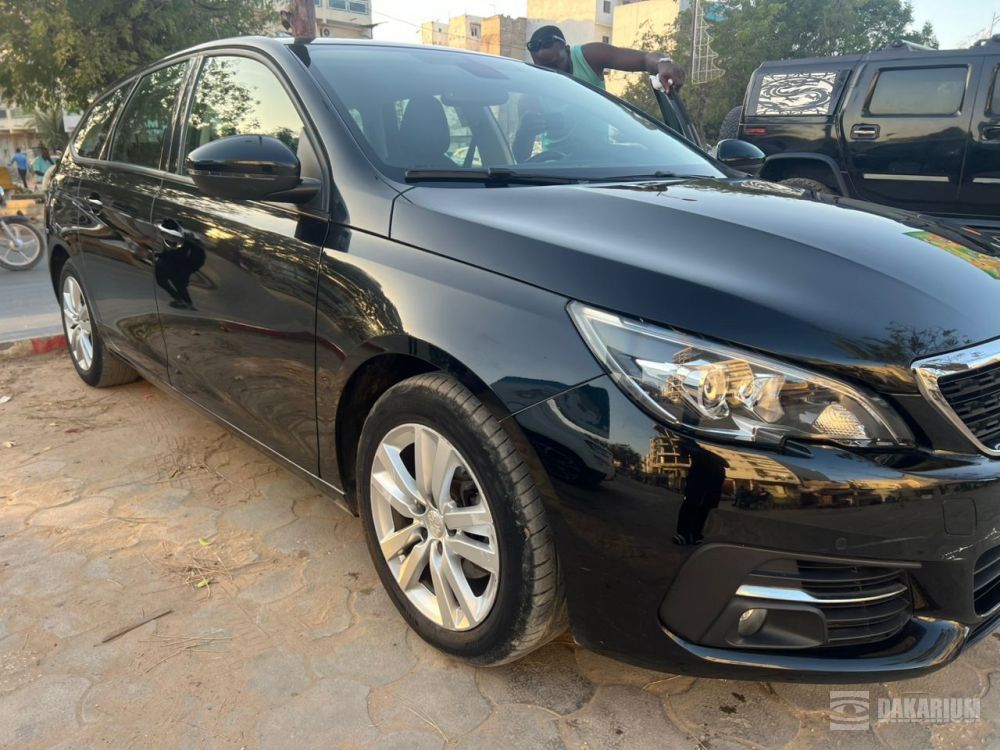 peugeot-308-break-big-2