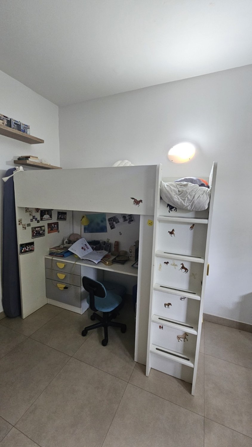 lit-mezzanine-blanc-enfant-ou-ado-avec-grand-bureau-integre-et-rangements-big-0